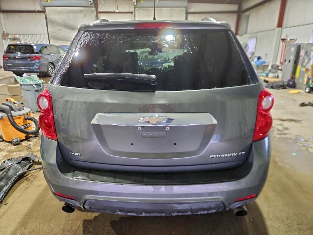 2013 CHEVROLET EQUINOX LT photo 6
