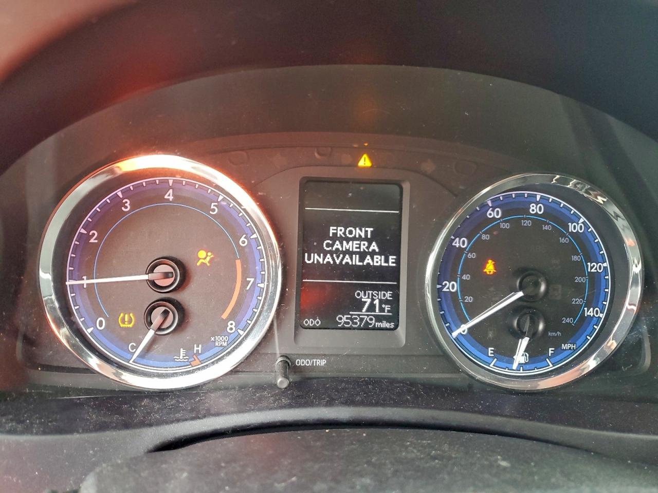 2018 TOYOTA COROLLA L photo 9