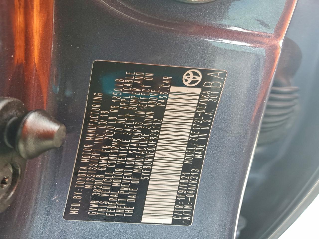 2018 TOYOTA COROLLA L photo 12