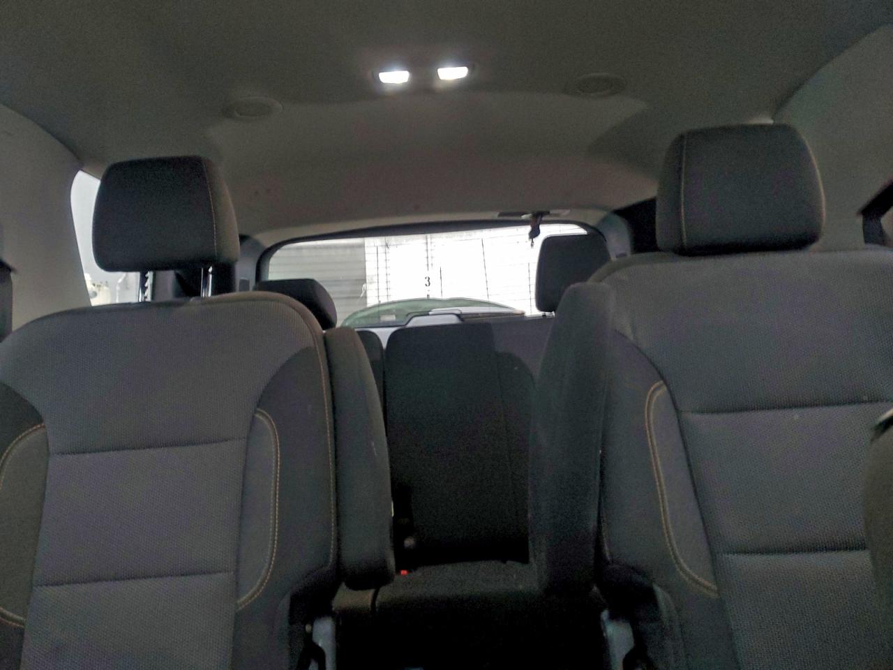 2020 CHEVROLET TRAVERSE LT photo 10