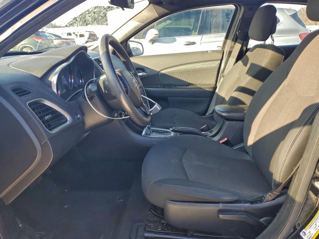 2013 DODGE AVENGER SE photo 7