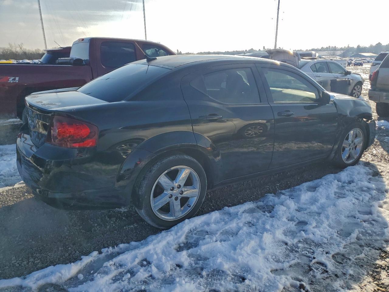 2013 DODGE AVENGER SE photo 3