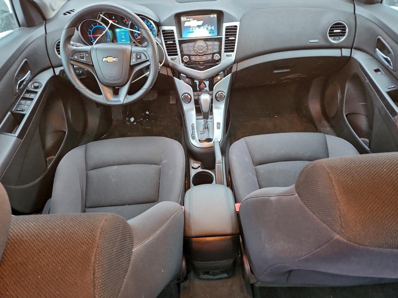 2015 CHEVROLET CRUZE LT photo 8