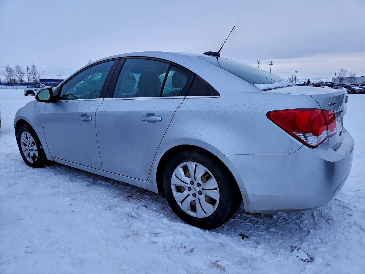 2015 CHEVROLET CRUZE LT photo 2