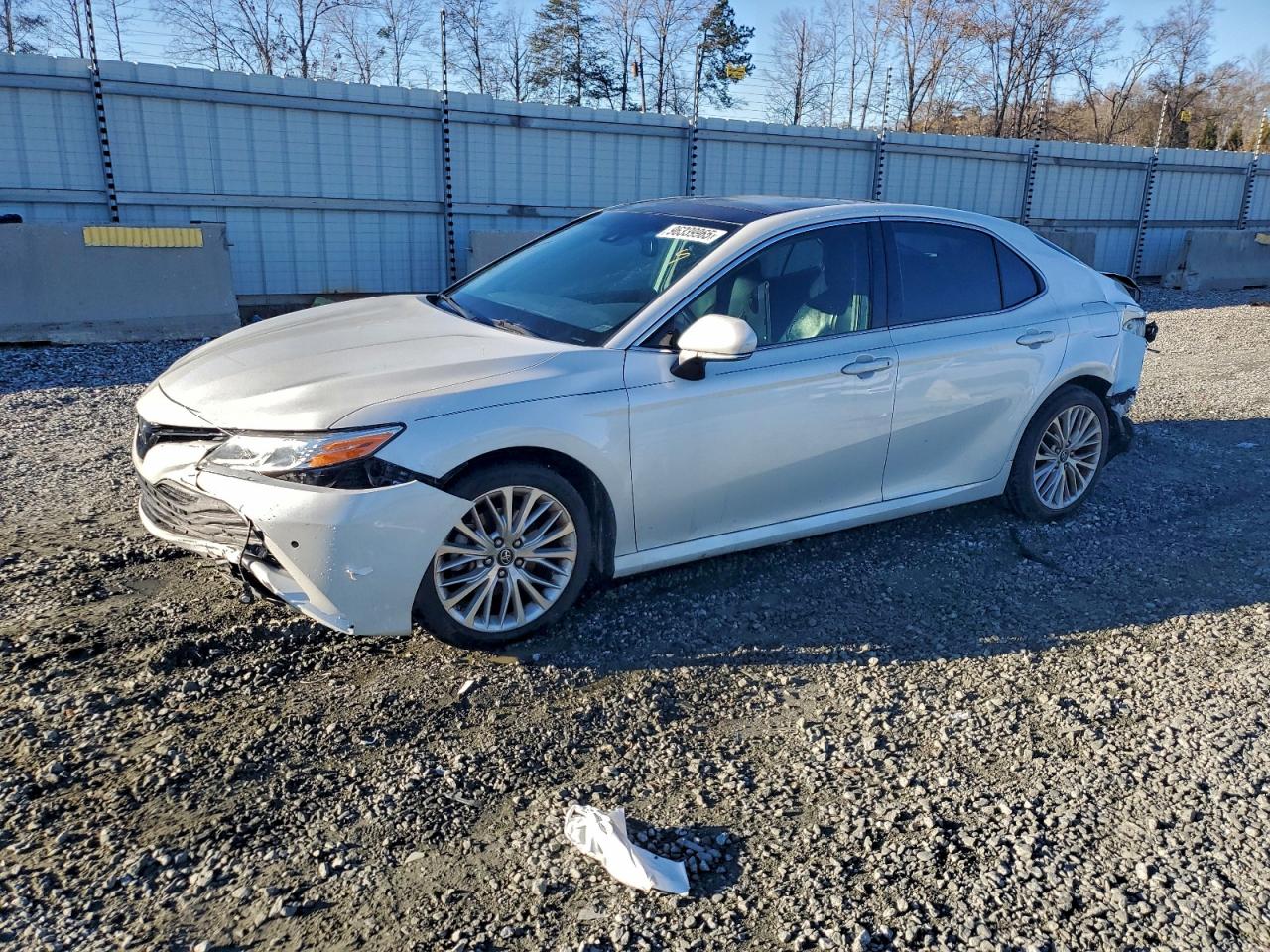 2018 TOYOTA CAMRY