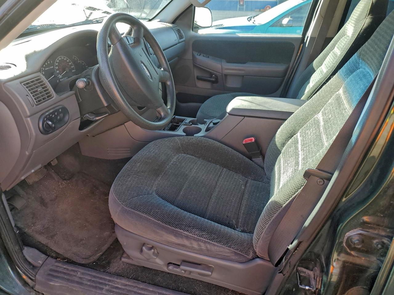 2002 FORD EXPLORER XLT photo 13