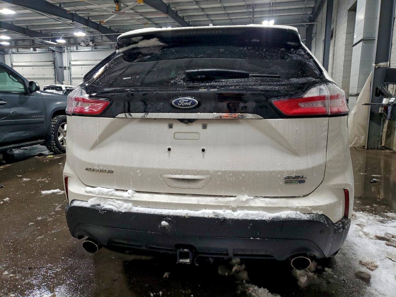 2019 FORD EDGE SEL photo 11