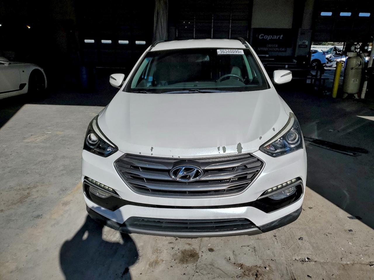 2017 HYUNDAI SANTA FE SPORT photo 5