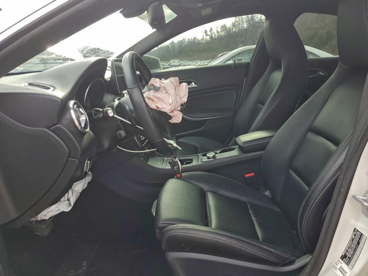 2018 MERCEDES-BENZ CLA 250 photo 13