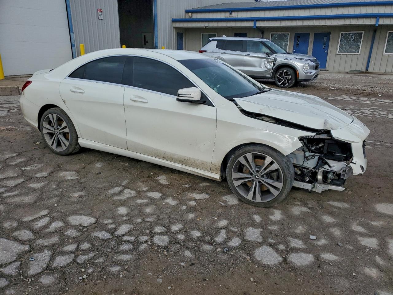 2018 MERCEDES-BENZ CLA 250 photo 7