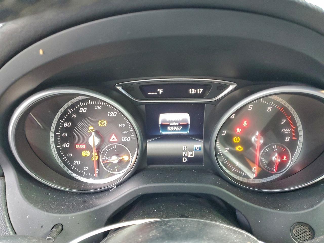 2018 MERCEDES-BENZ CLA 250 photo 17