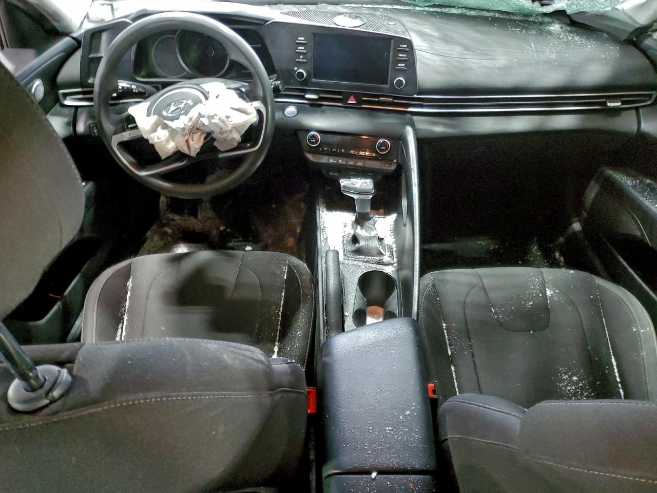 2021 HYUNDAI ELANTRA SEL photo 8