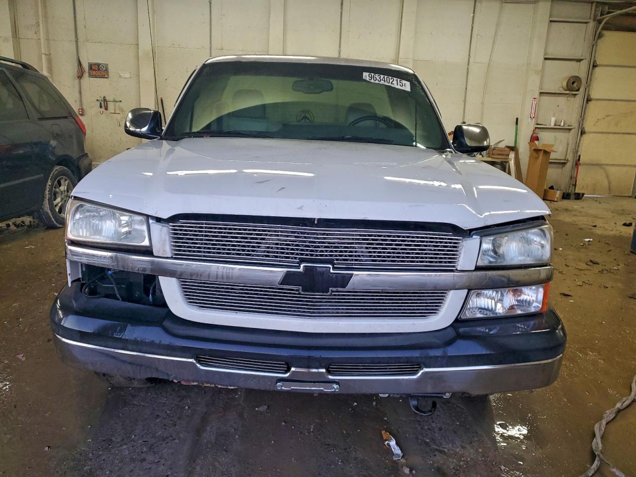 2003 CHEVROLET SILVERADO C1500 photo 5