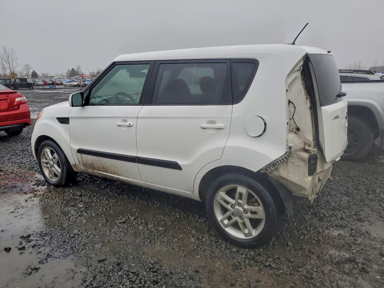 2011 KIA SOUL + photo 2