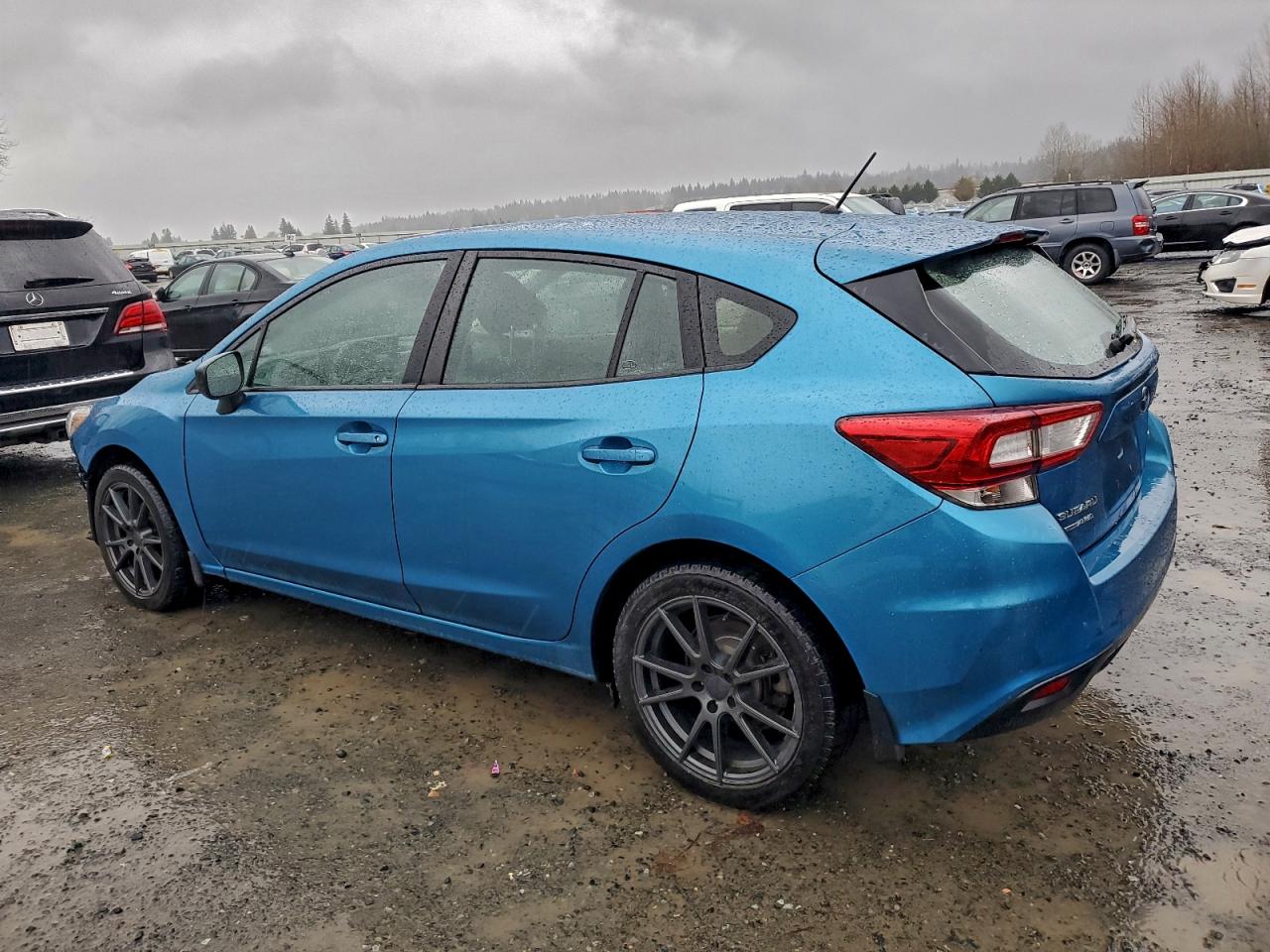 2019 SUBARU IMPREZA photo 2
