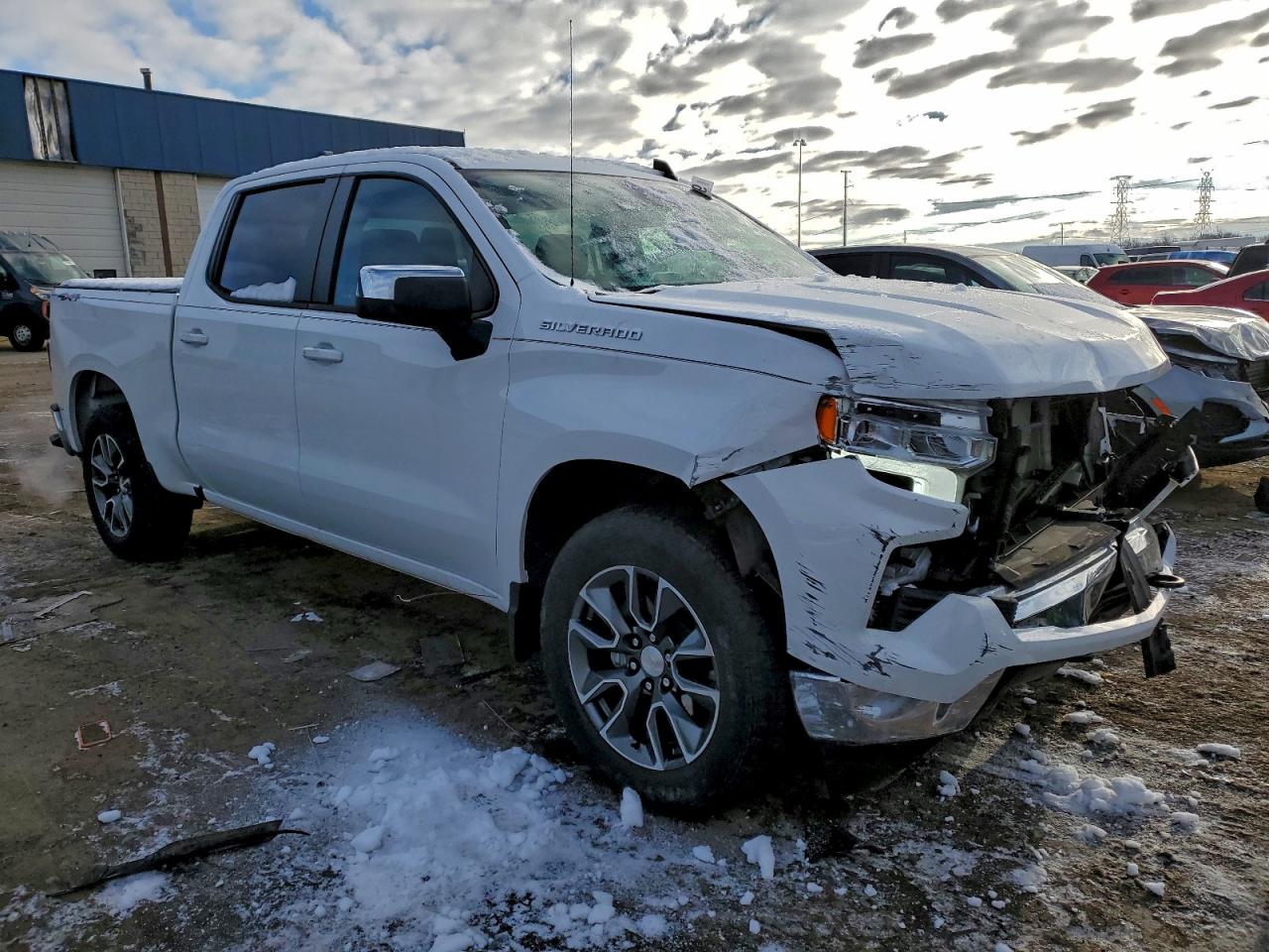 2024 CHEVROLET SILVERADO K1500 LT-L photo 4