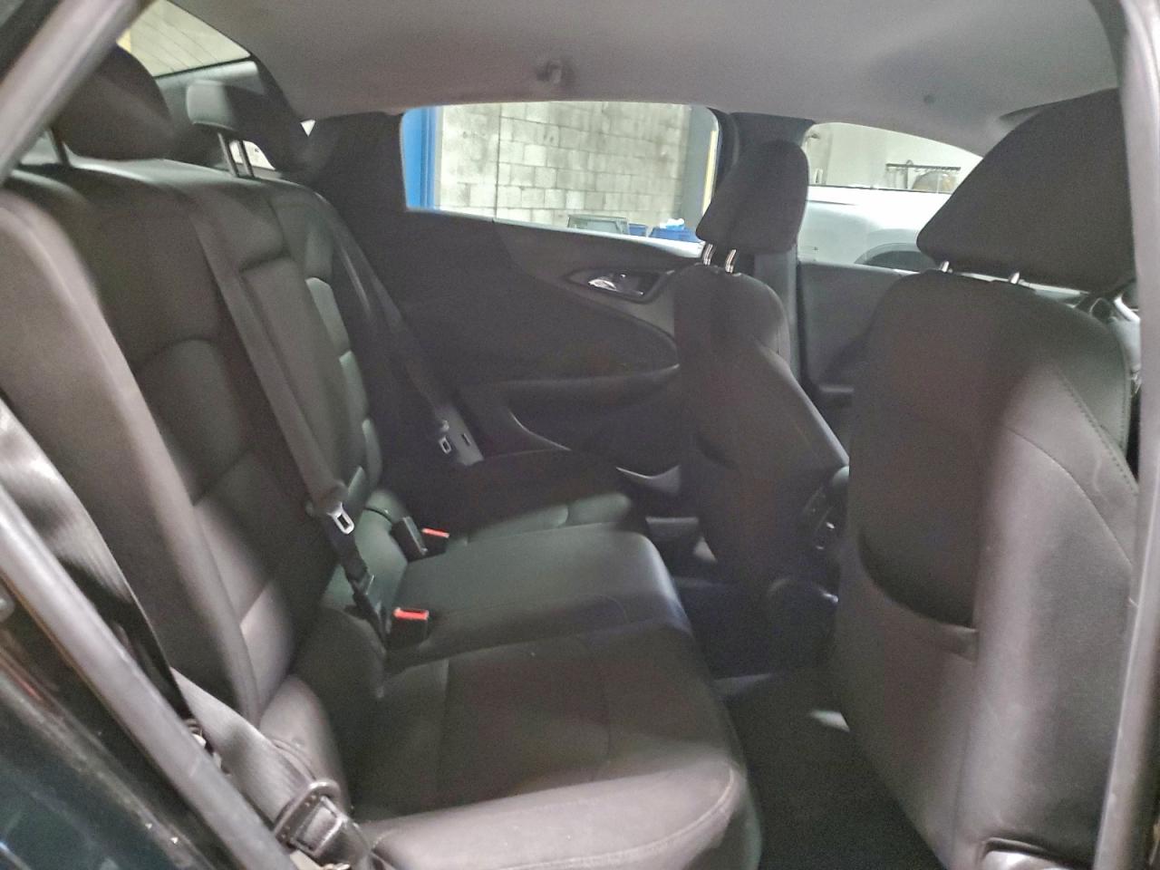 2018 CHEVROLET MALIBU LT photo 10
