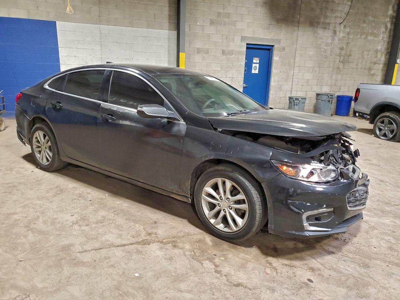 2018 CHEVROLET MALIBU LT photo 4