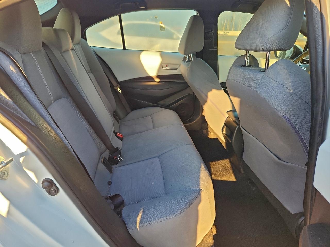 2020 TOYOTA COROLLA SE photo 10