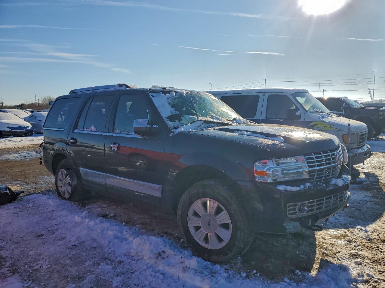 2013 LINCOLN NAVIGATOR photo 4