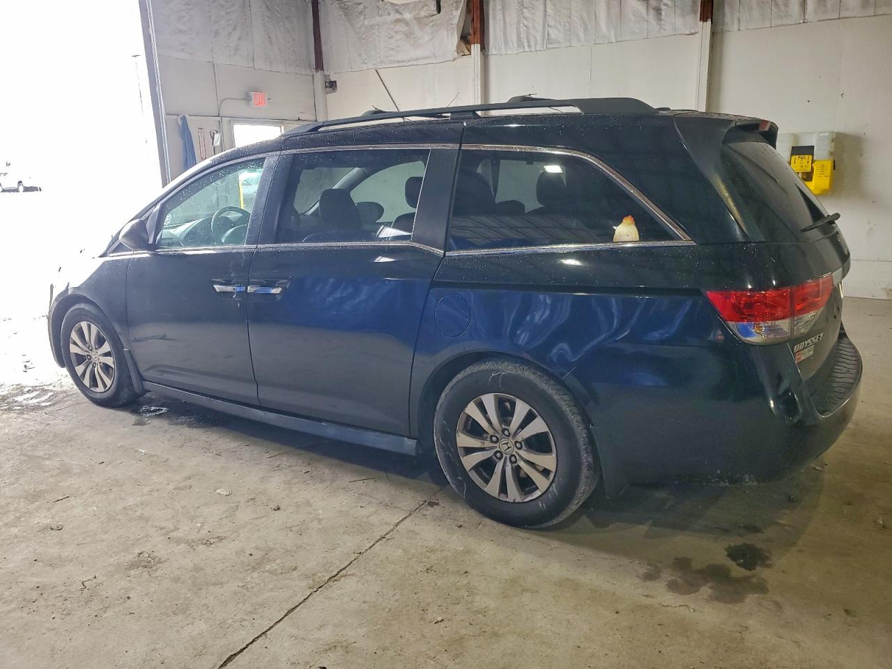2016 HONDA ODYSSEY EXL photo 3