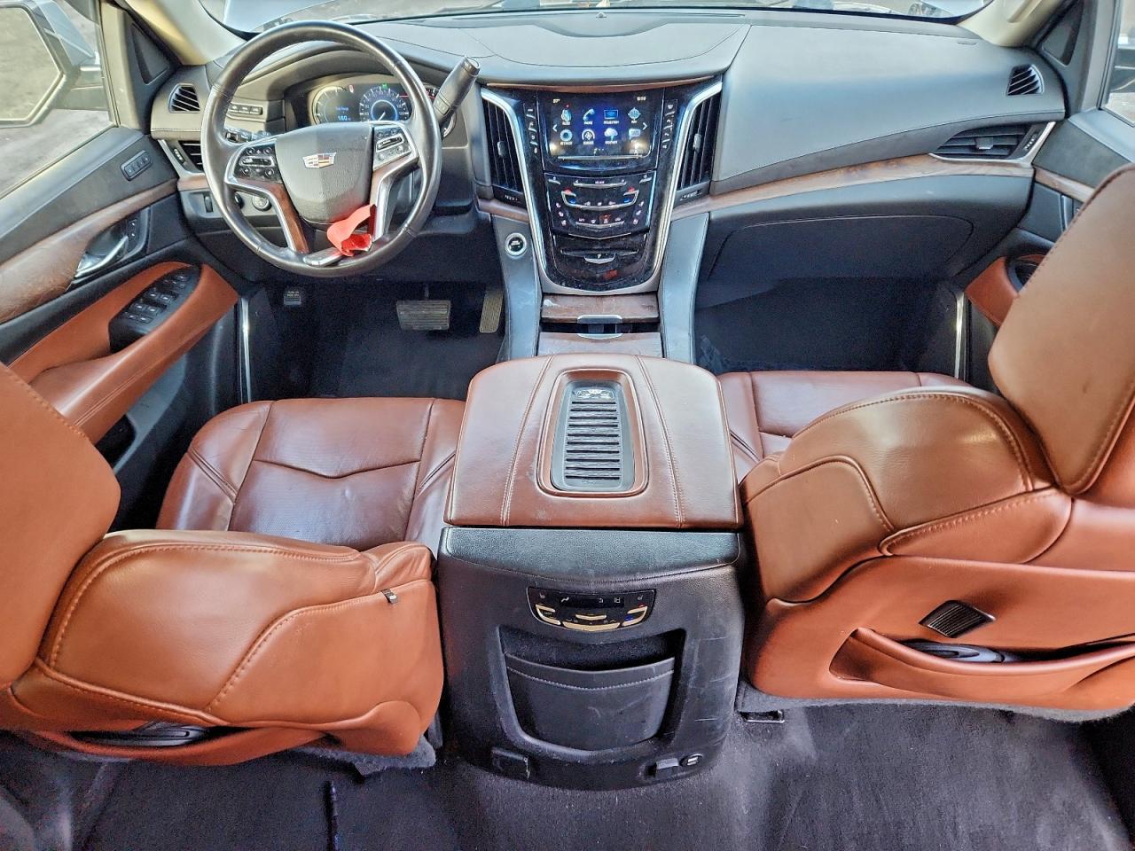 2019 CADILLAC ESCALADE LUXURY photo 8