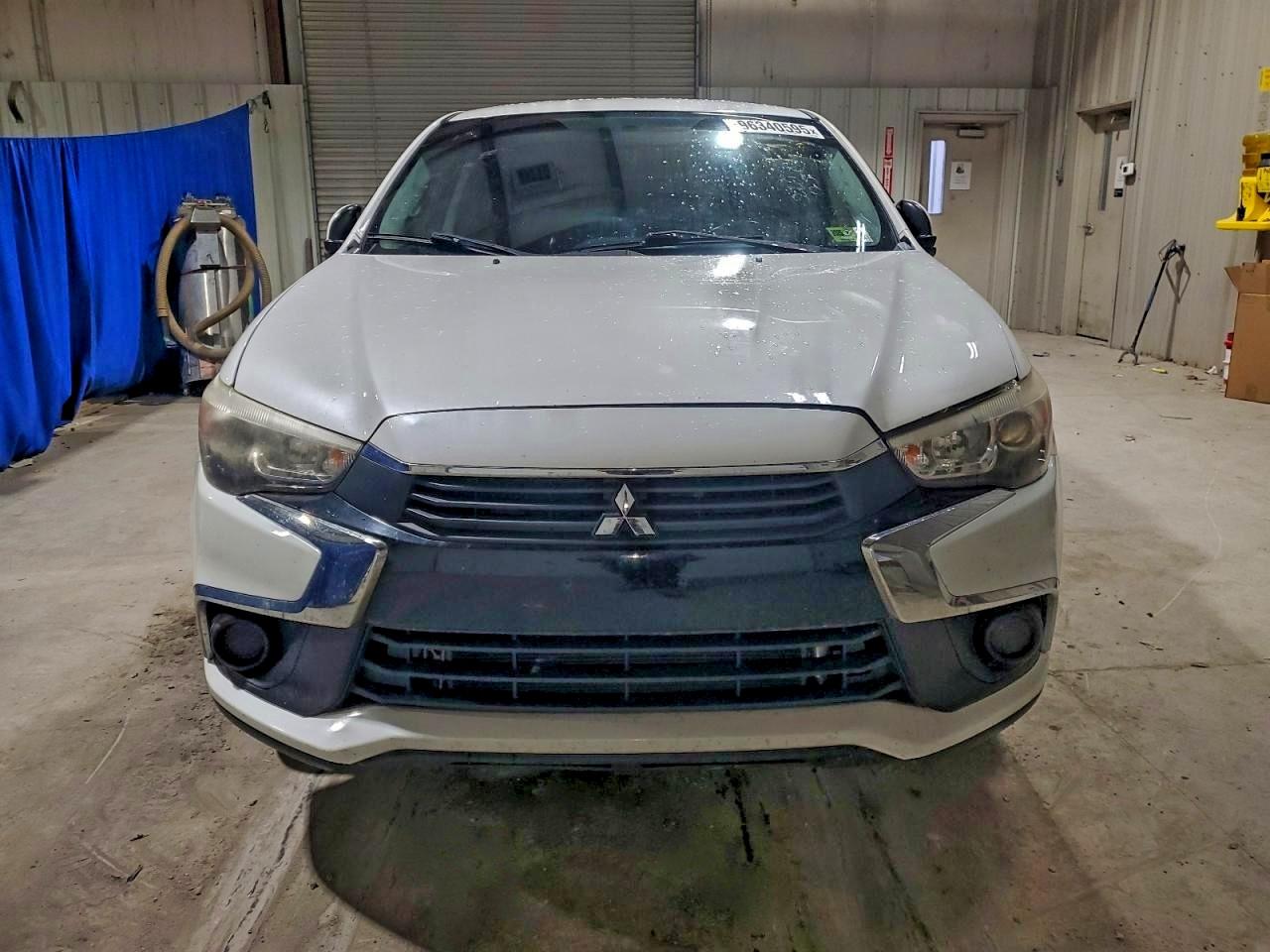 2016 MITSUBISHI OUTLANDER SPORT ES photo 9