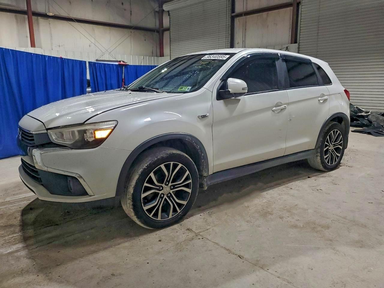 2016 MITSUBISHI OUTLANDER SPORT