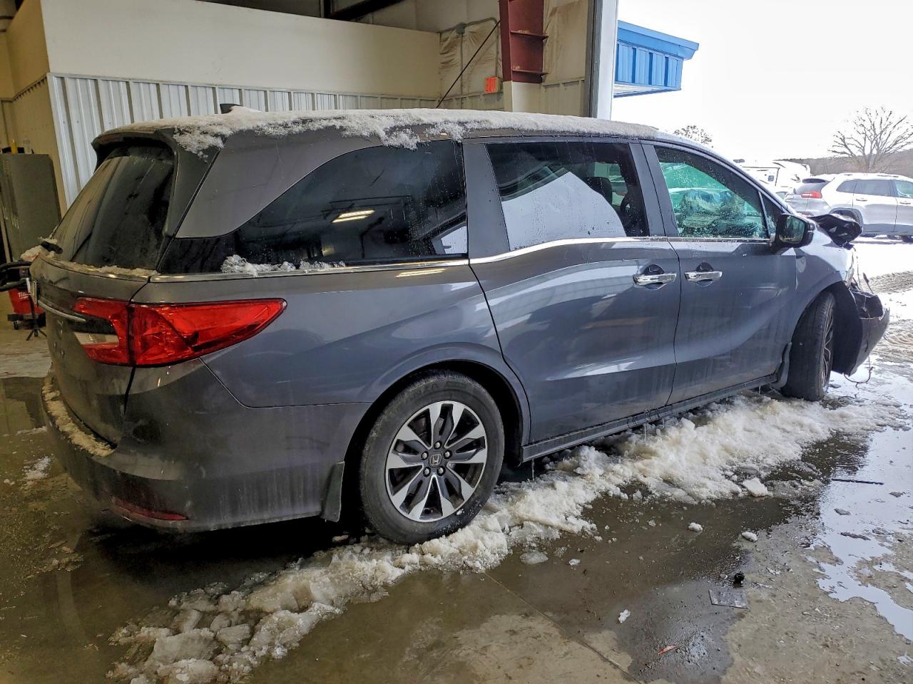 2024 HONDA ODYSSEY EXL photo 3