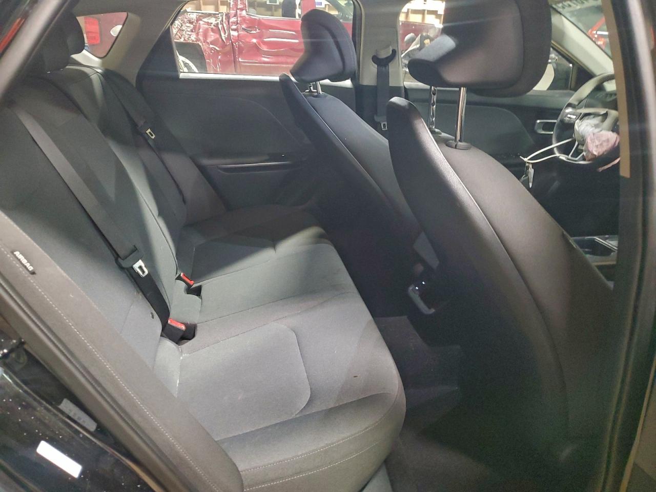 2025 KIA K4 LX photo 10