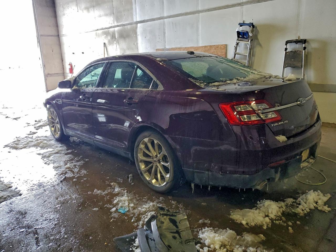 2018 FORD TAURUS LIMITED photo 2