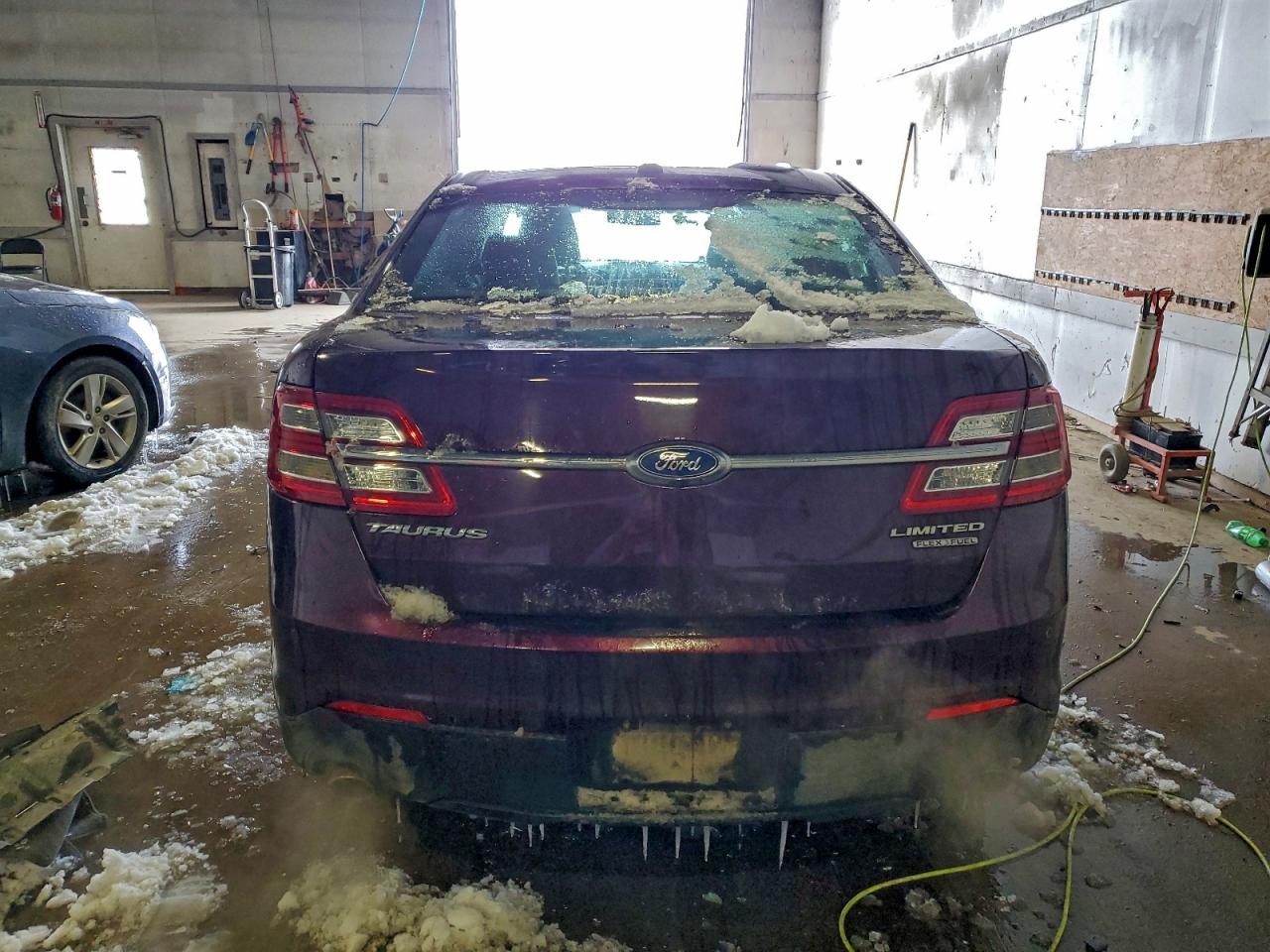 2018 FORD TAURUS LIMITED photo 6