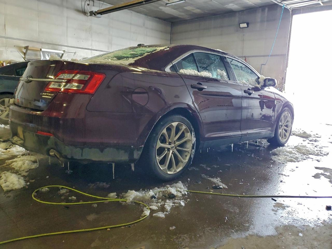 2018 FORD TAURUS LIMITED photo 3