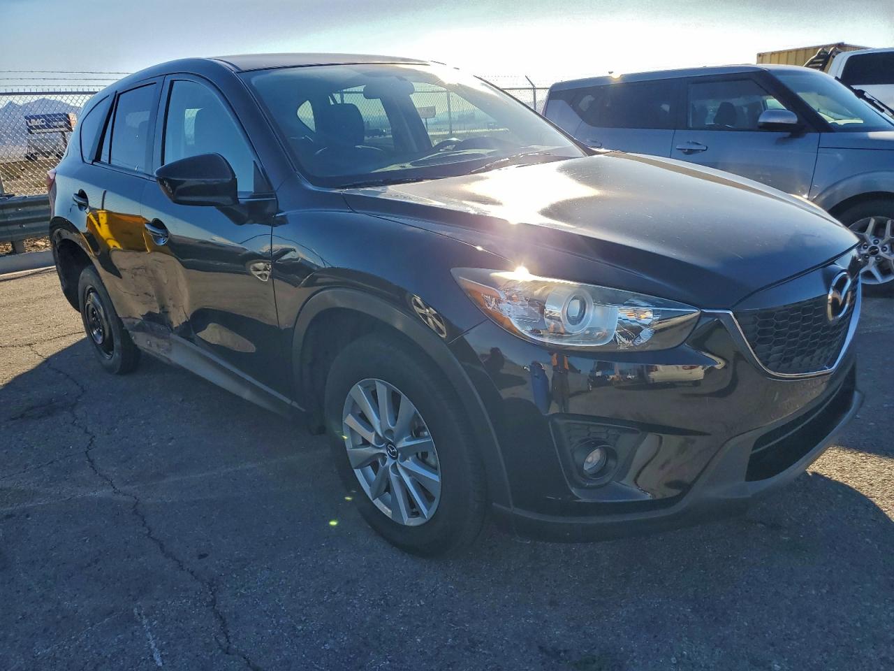2015 MAZDA CX-5 TOURING photo 4