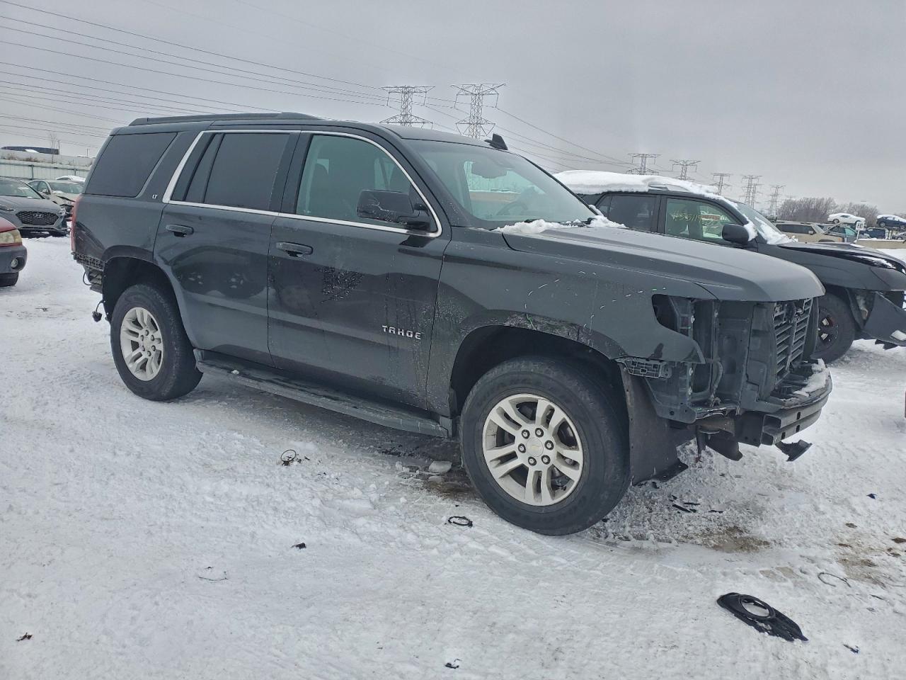 2017 CHEVROLET TAHOE K1500 LT photo 4