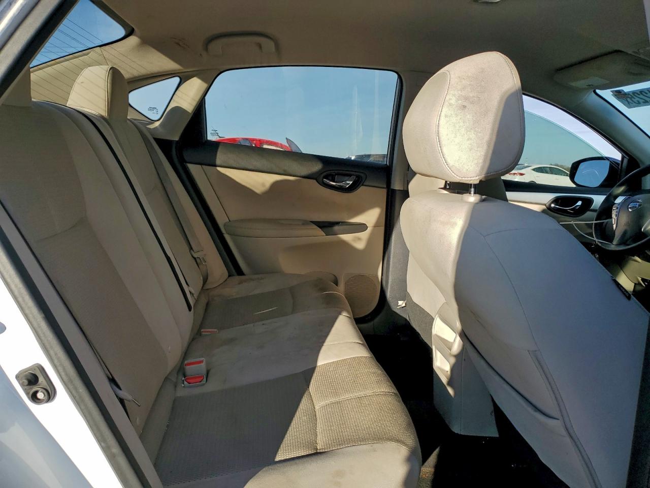 2017 NISSAN SENTRA S photo 10