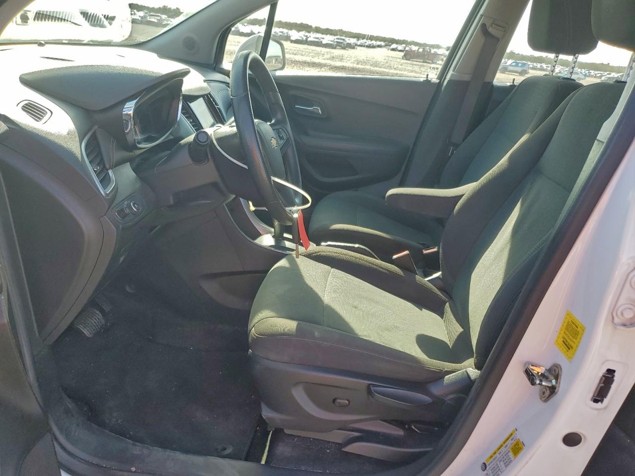2018 CHEVROLET TRAX LS photo 7