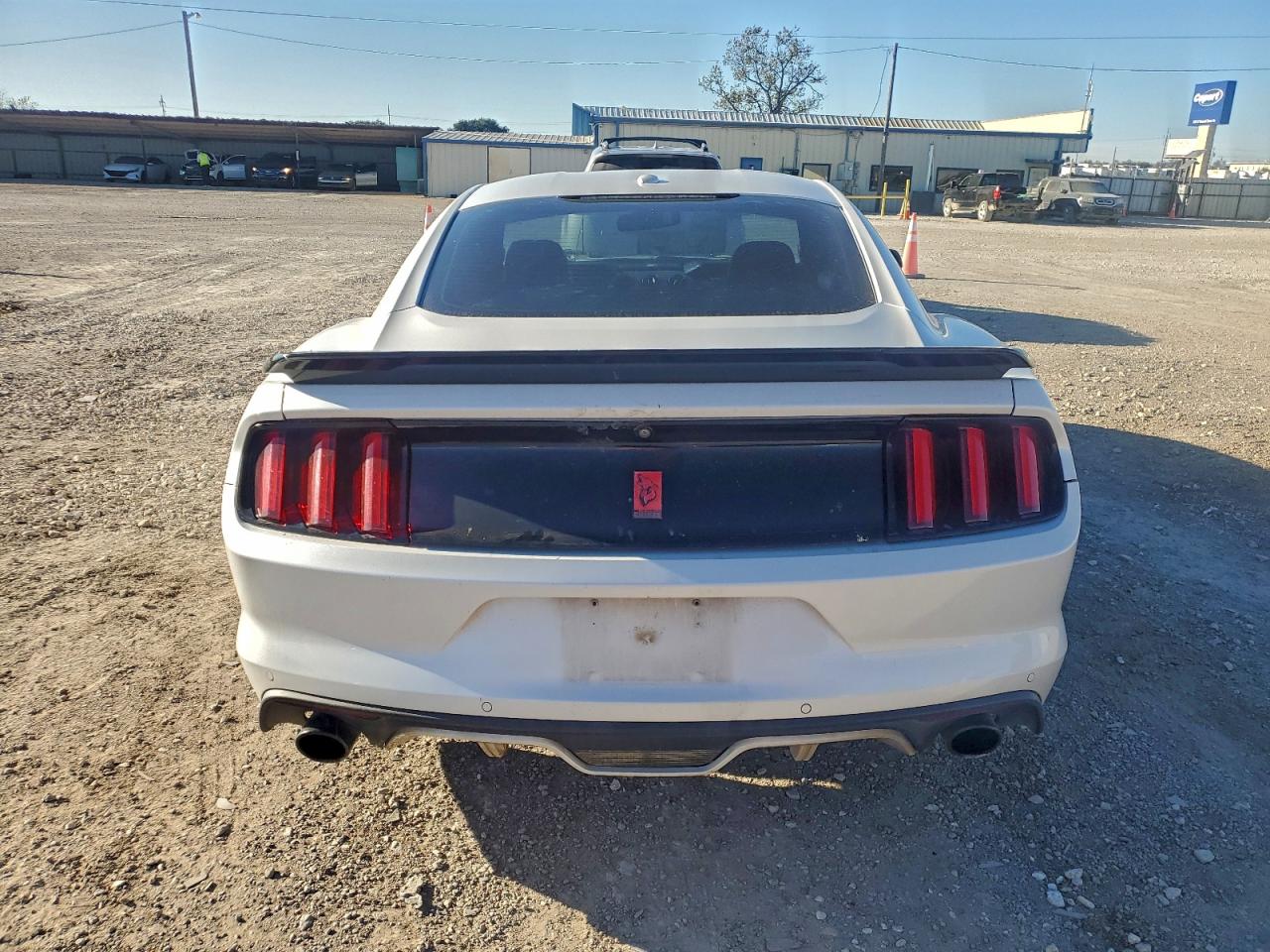 2017 FORD MUSTANG GT photo 6