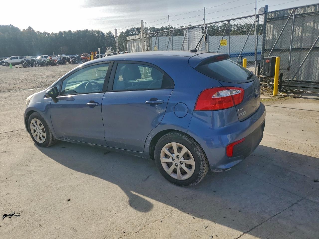 2016 KIA RIO LX photo 2
