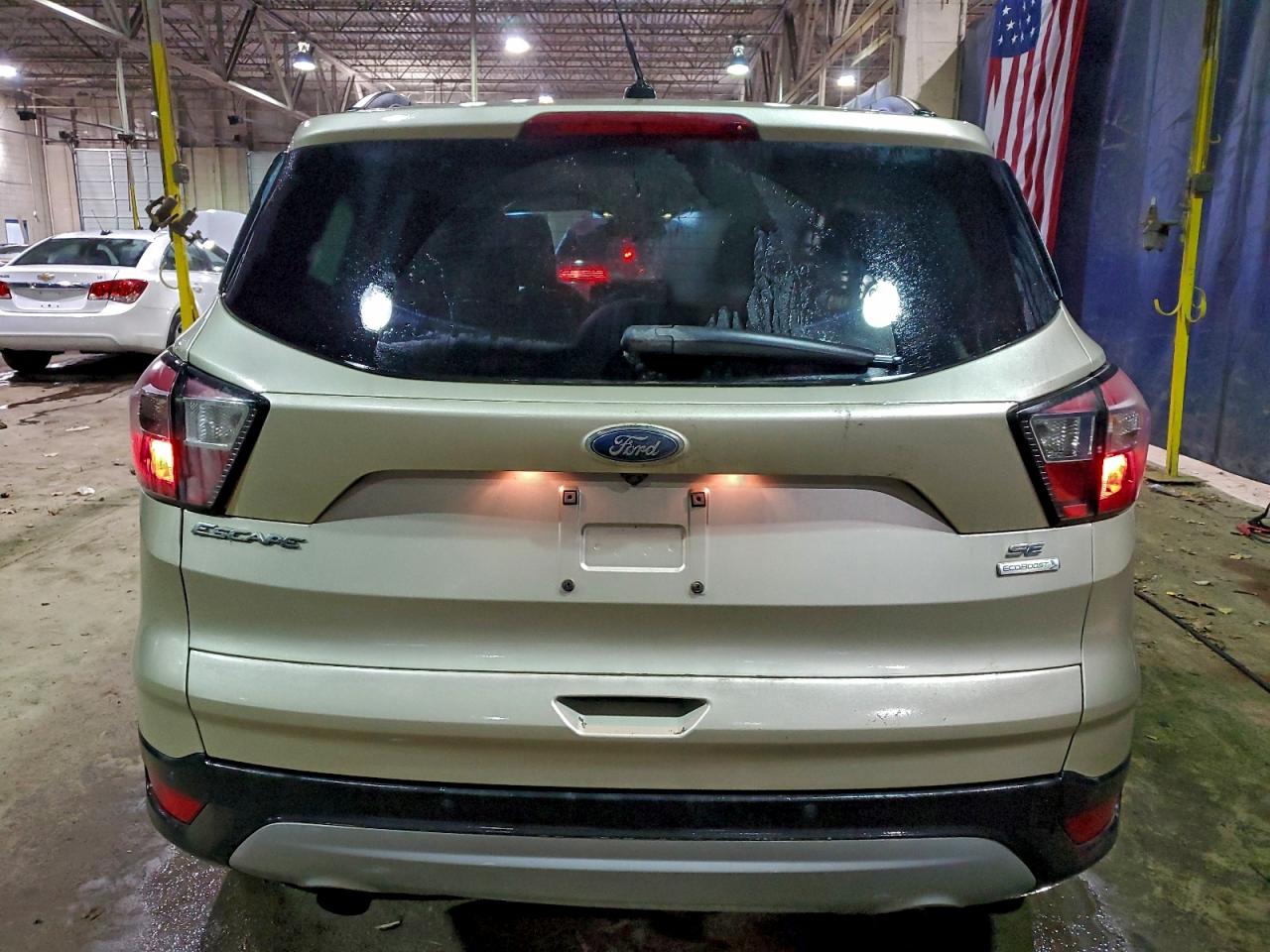 2017 FORD ESCAPE SE photo 6