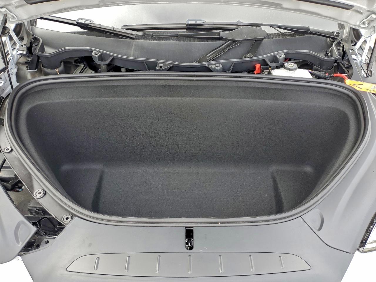 2024 TESLA MODEL X photo 34