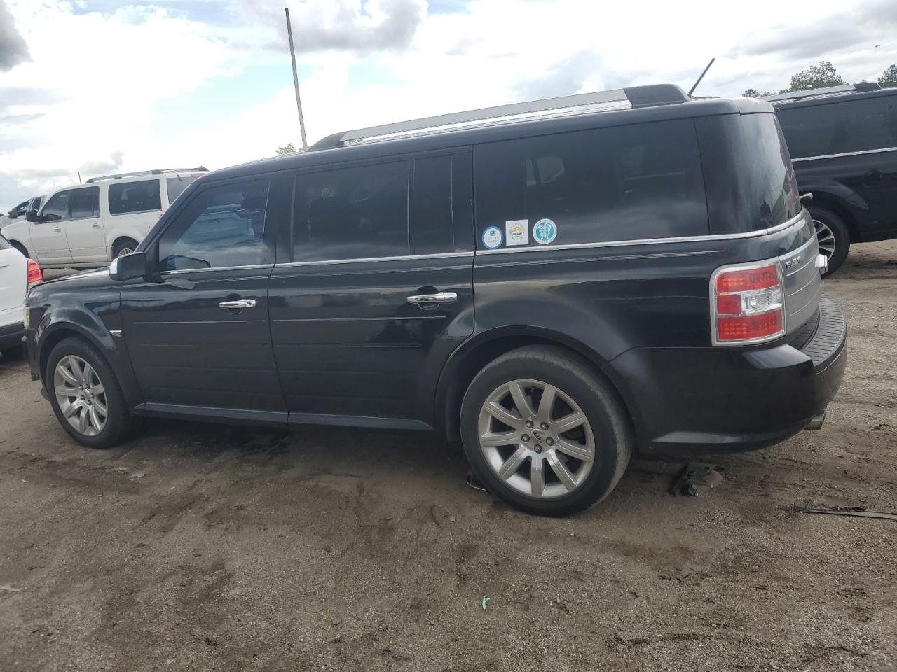 2011 FORD FLEX photo 3