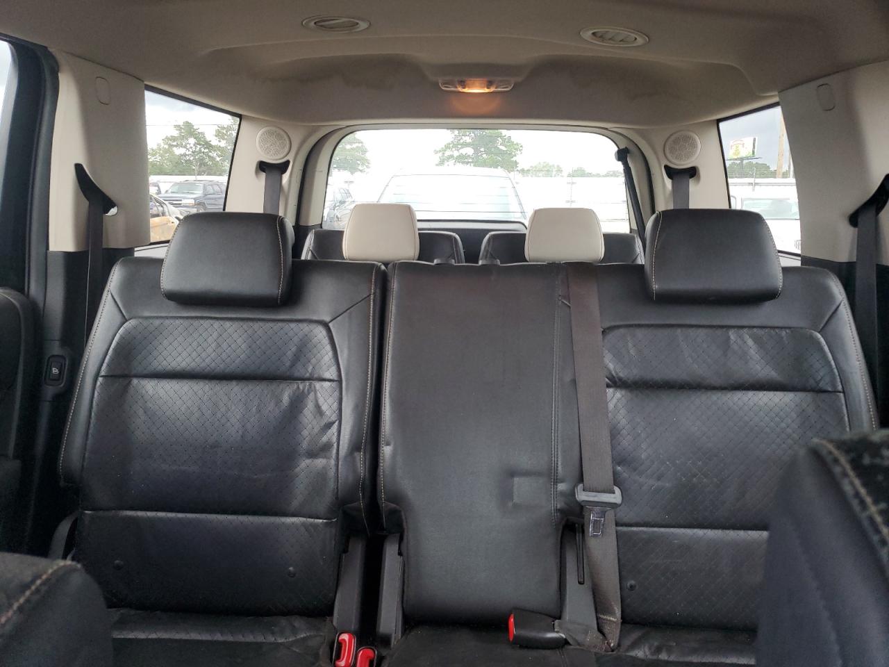 2011 FORD FLEX photo 19