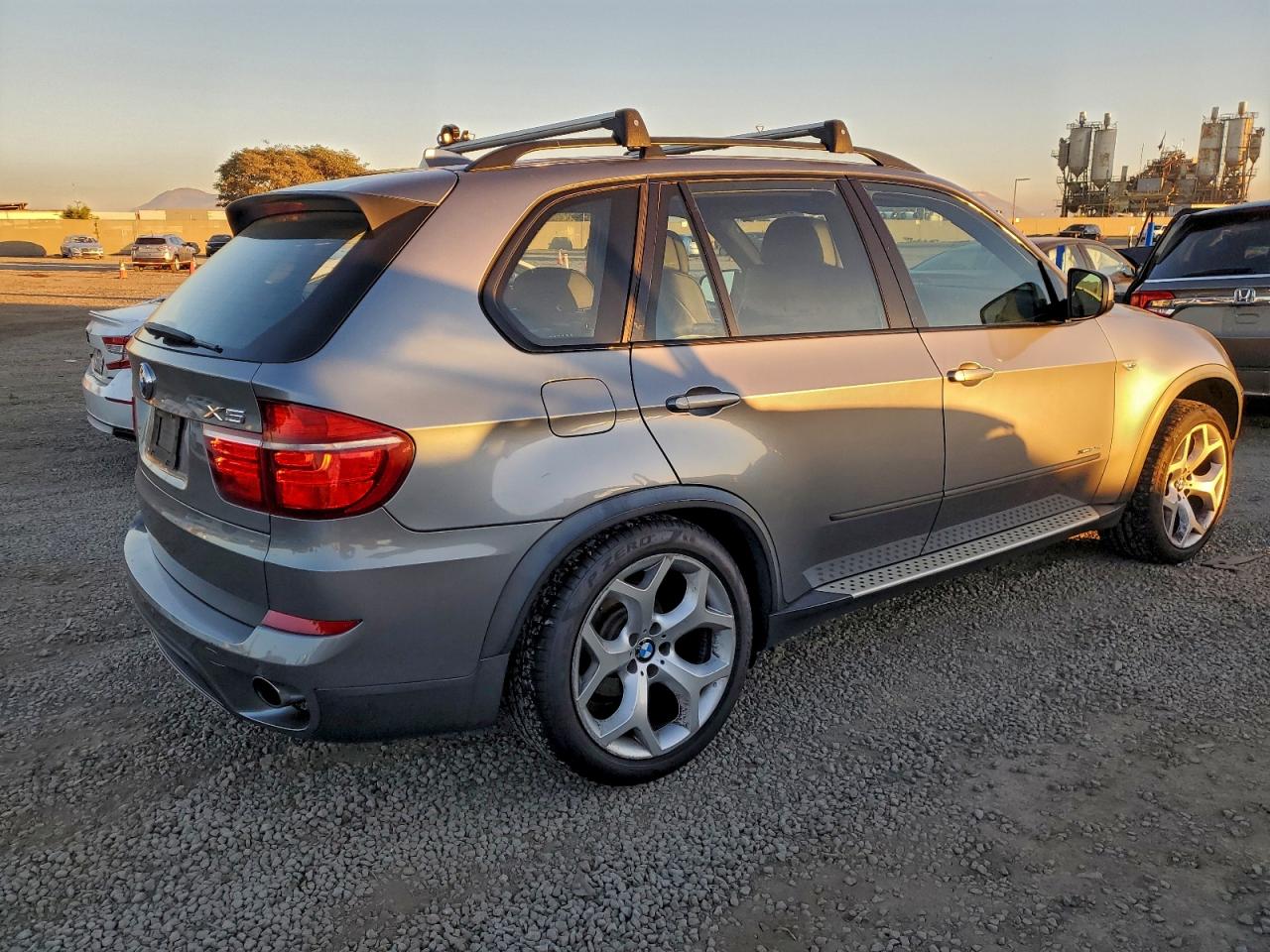 2011 BMW 5 SERIES photo 5