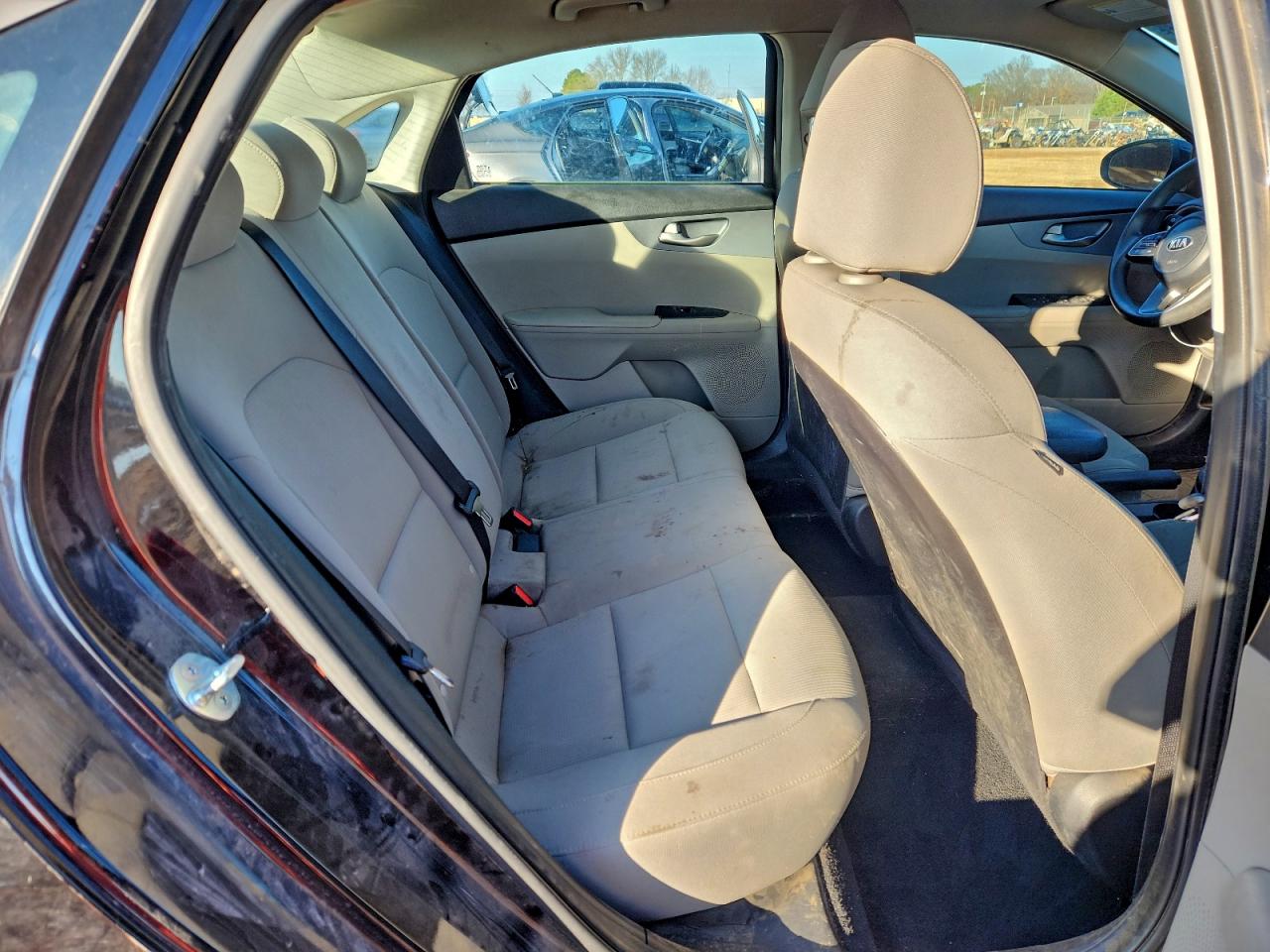2021 KIA FORTE FE photo 19