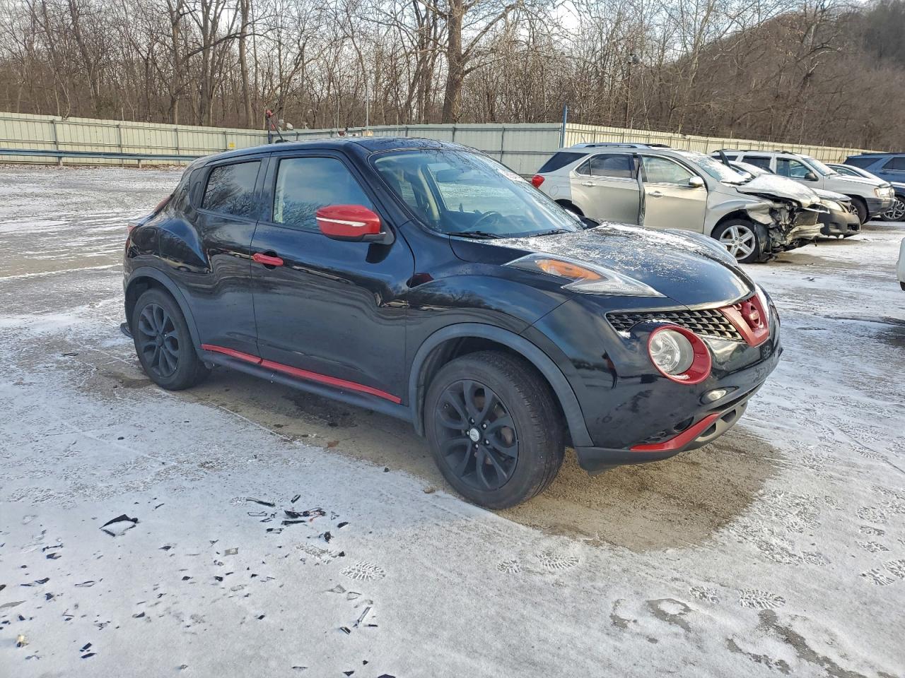 2015 NISSAN JUKE S photo 7