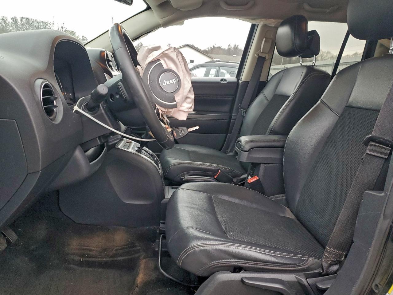 2014 JEEP COMPASS LATITUDE photo 13