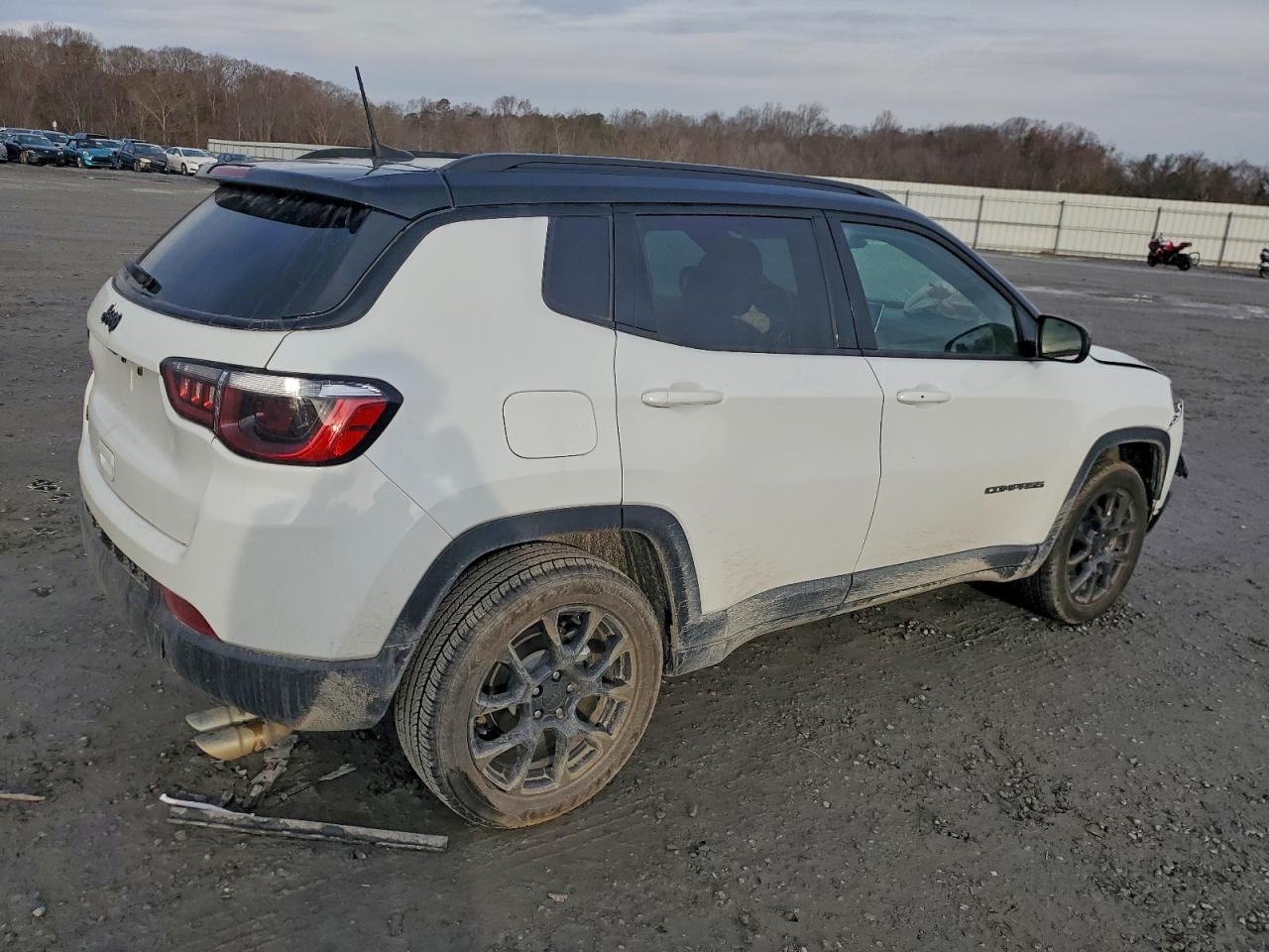 2022 JEEP COMPASS LATITUDE photo 7