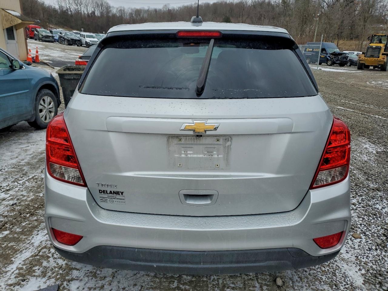 2020 CHEVROLET TRAX LS photo 11