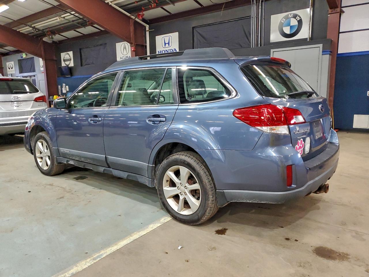 2014 SUBARU OUTBACK 2.5I photo 3